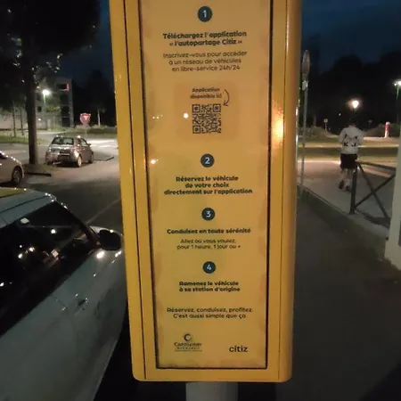 Le Doux Viking, Balcon & Parking Prive Proche Zenith アパート